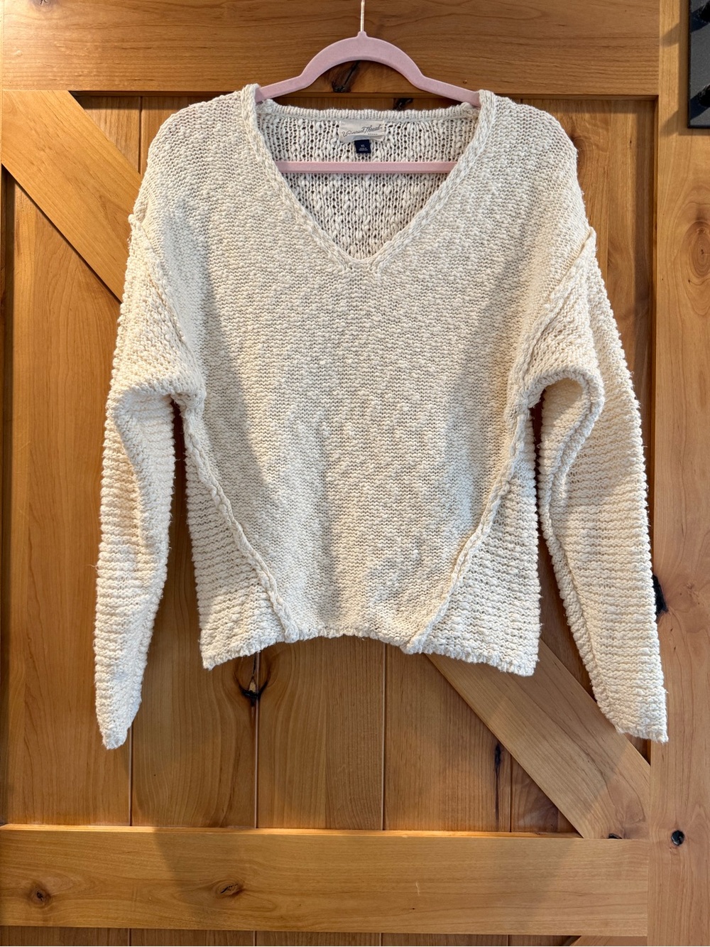 Universal Thread Cream V-Neck Textured Knit Sweater